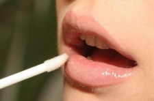 Как выбрать блеск для губ Как выбрать блеск для губ