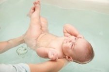 Как приучить малыша к водным процедурам Как приучить малыша к водным процедурам